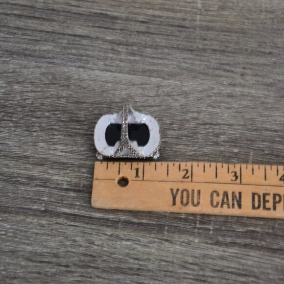 Black Glass Statement Ring - Picture 6 of 7